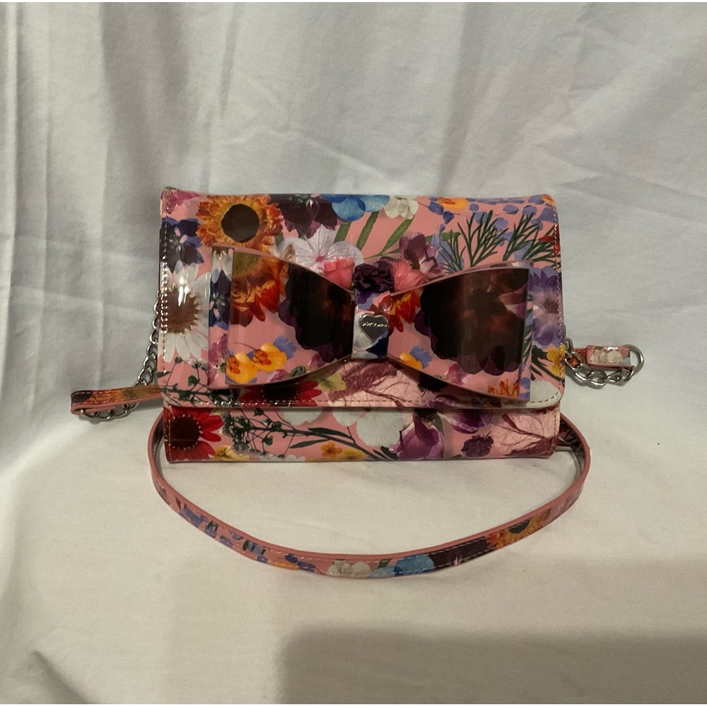 Crossbody Bag, Dani Floral Bow Crossbody